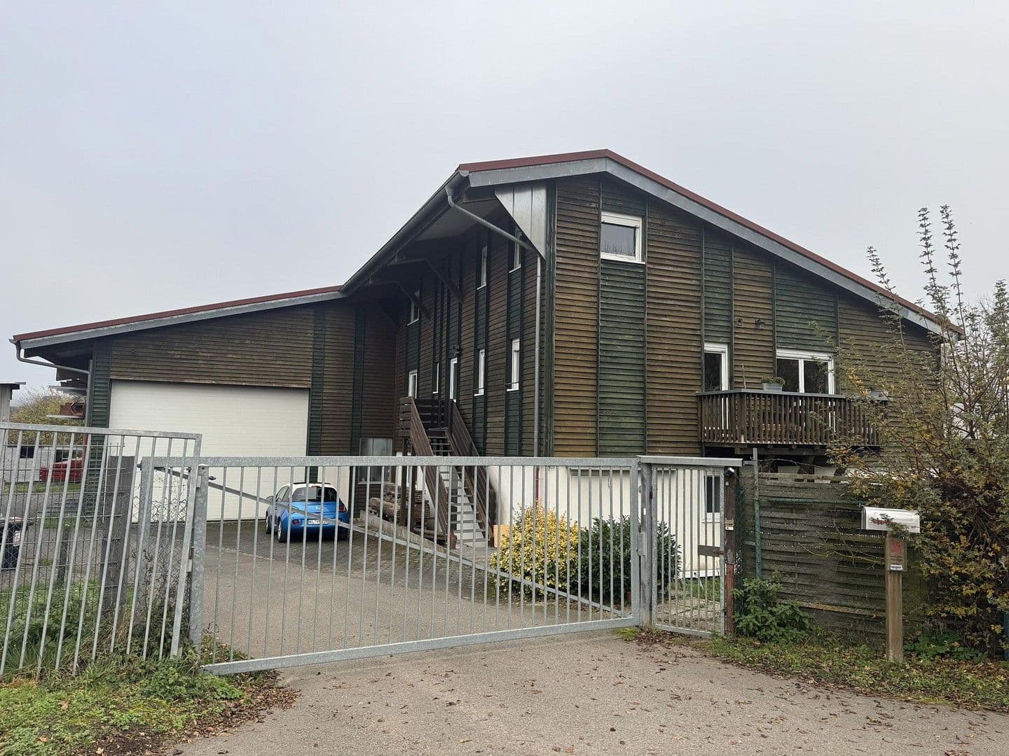 Prodej nebytového prostoru 2.473 m², Kaiserslautern, Porýní-Falc Prodej nebytového prostoru 2.473 m², Kaiserslautern, Porýní-Falc