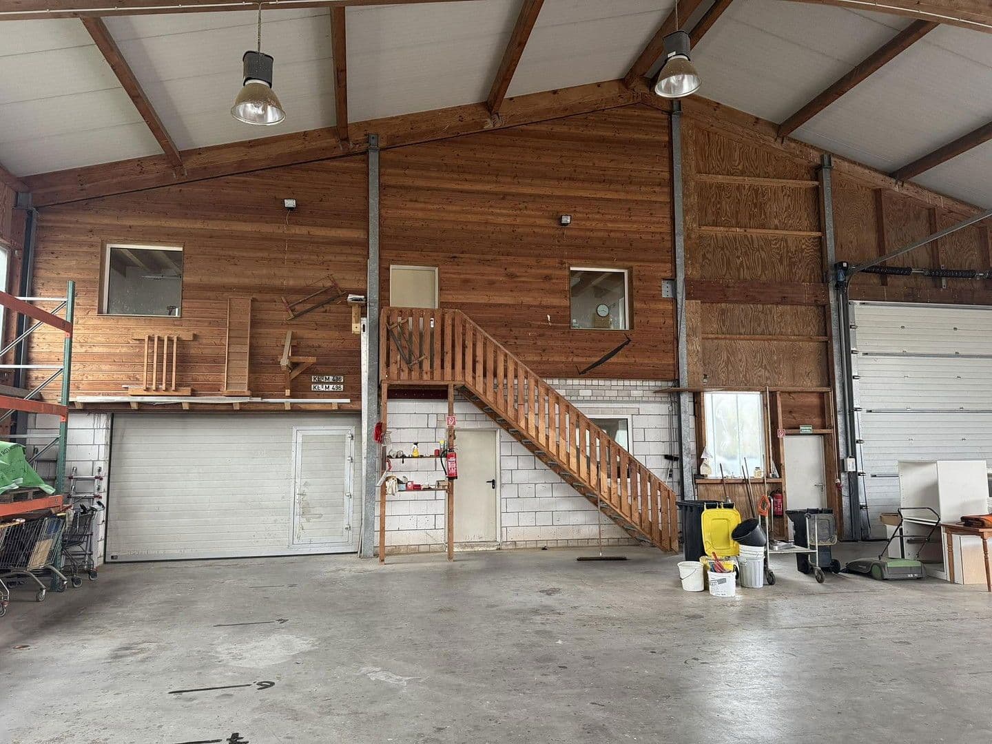 Prodej nebytového prostoru 2.473 m², Kaiserslautern, Porýní-Falc Prodej nebytového prostoru 2.473 m², Kaiserslautern, Porýní-Falc