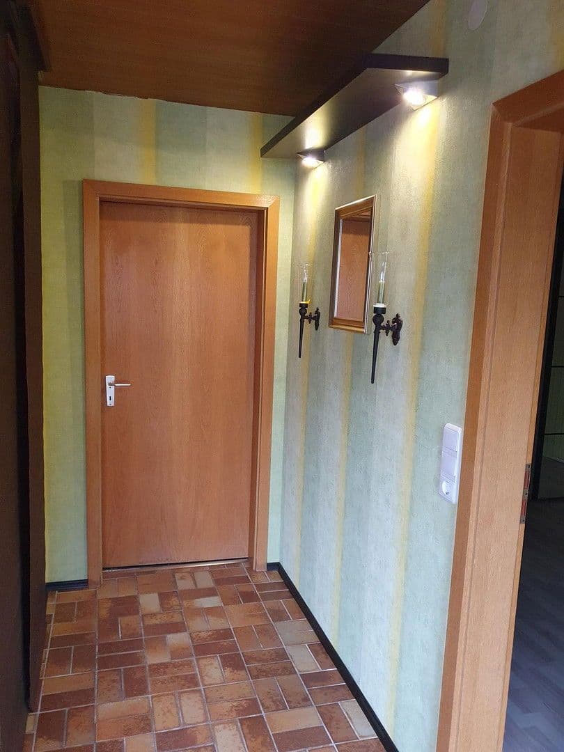 Prodej domu 90 m², pozemek 401 m², Jagdhausweg 12, Wuppertal, Severní Porýní-Vestfálsko Prodej domu 90 m², pozemek 401 m², Jagdhausweg 12, Wuppertal, Severní Porýní-Vestfálsko