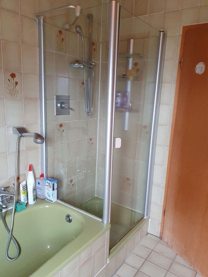 Prodej domu 90 m², pozemek 401 m², Jagdhausweg 12, Wuppertal, Severní Porýní-Vestfálsko Prodej domu 90 m², pozemek 401 m², Jagdhausweg 12, Wuppertal, Severní Porýní-Vestfálsko