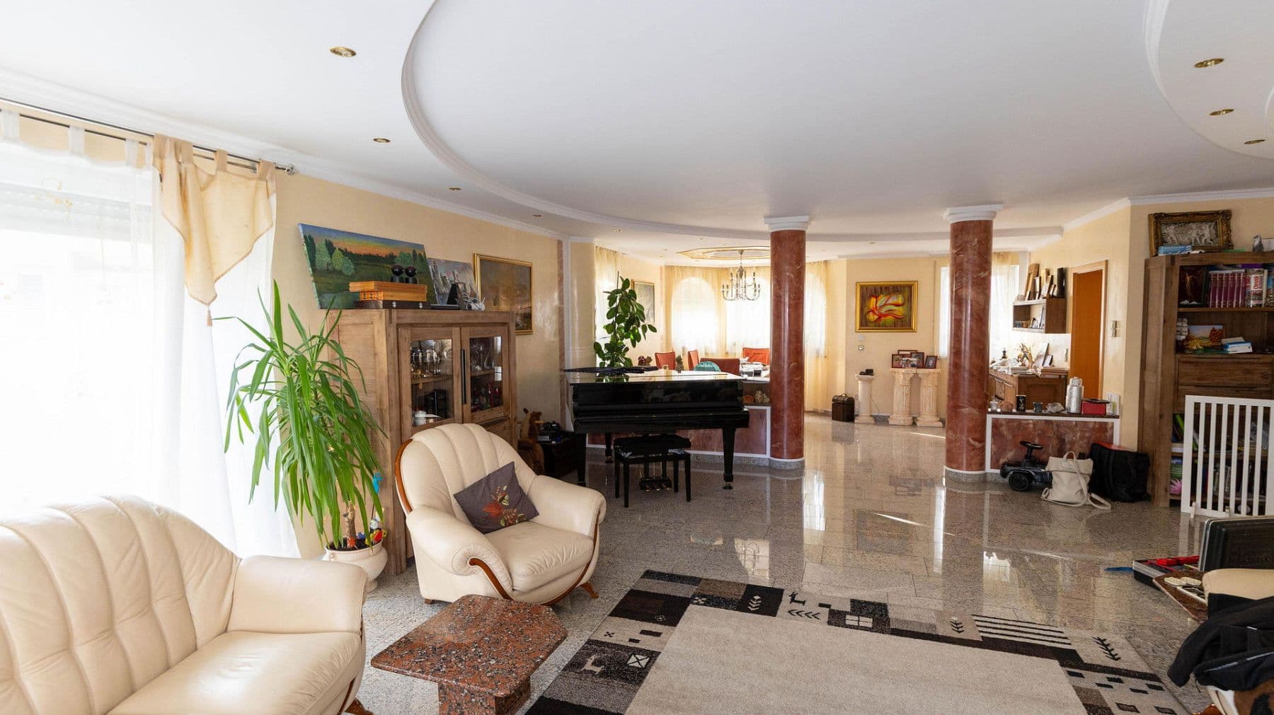 Prodej domu 280 m², pozemek 389 m², Kissing, Bavorsko Prodej domu 280 m², pozemek 389 m², Kissing, Bavorsko