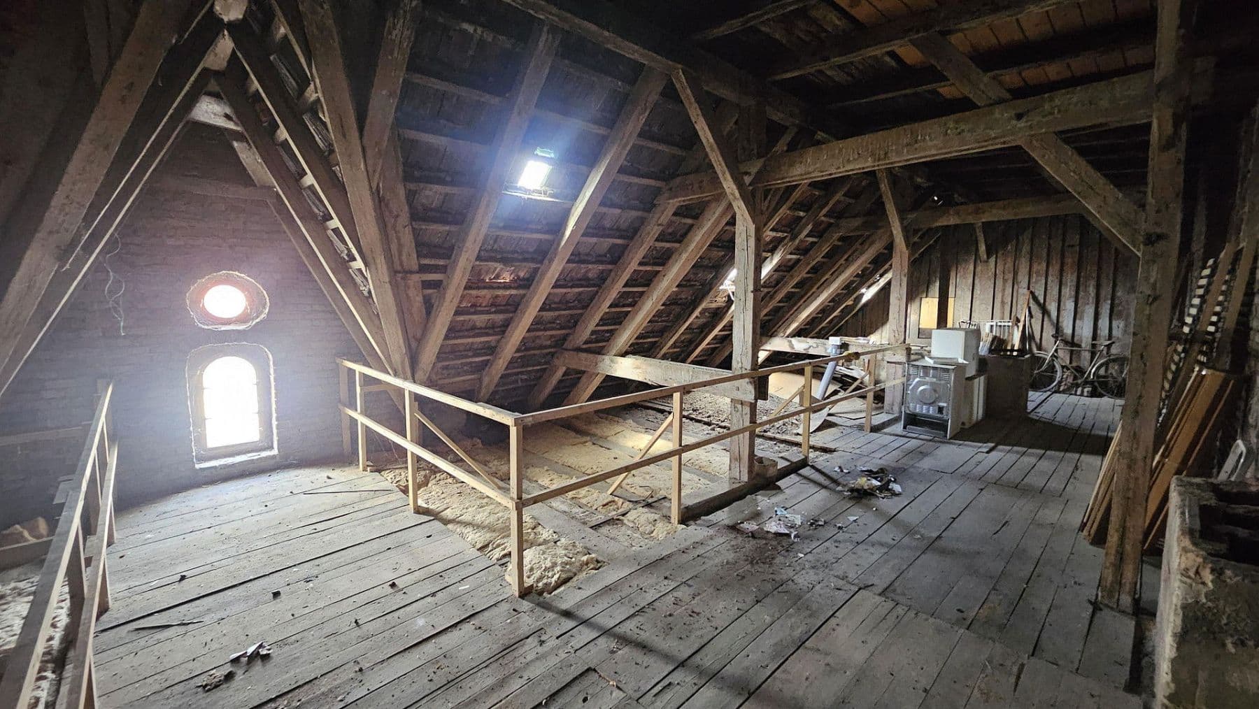 Prodej bytu 6+1 160 m², Emser Str. 76, Berlin, Berlín Prodej bytu 6+1 160 m², Emser Str. 76, Berlin, Berlín