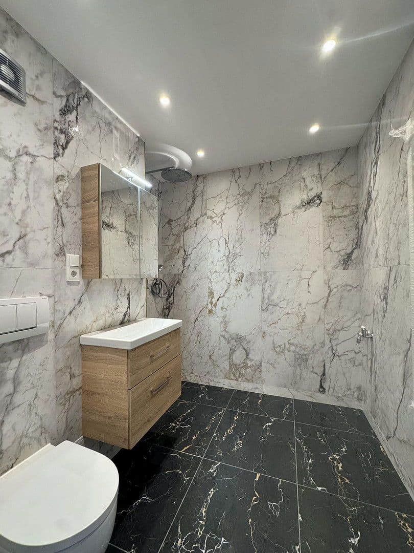 Prodej bytu 2+1 49 m², Sankt-Martin-Straße 2, Garmisch-Partenkirchen, Bavorsko Prodej bytu 2+1 49 m², Sankt-Martin-Straße 2, Garmisch-Partenkirchen, Bavorsko