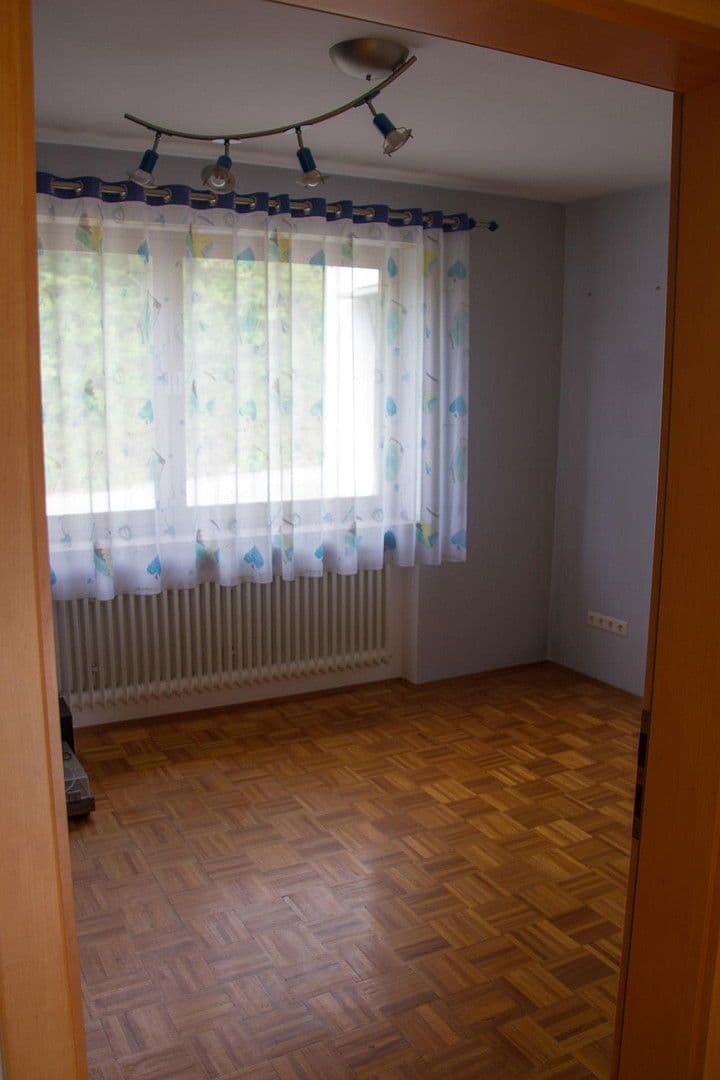 Prodej domu 302 m², pozemek 1.180 m², Nittendorf, Bavorsko Prodej domu 302 m², pozemek 1.180 m², Nittendorf, Bavorsko