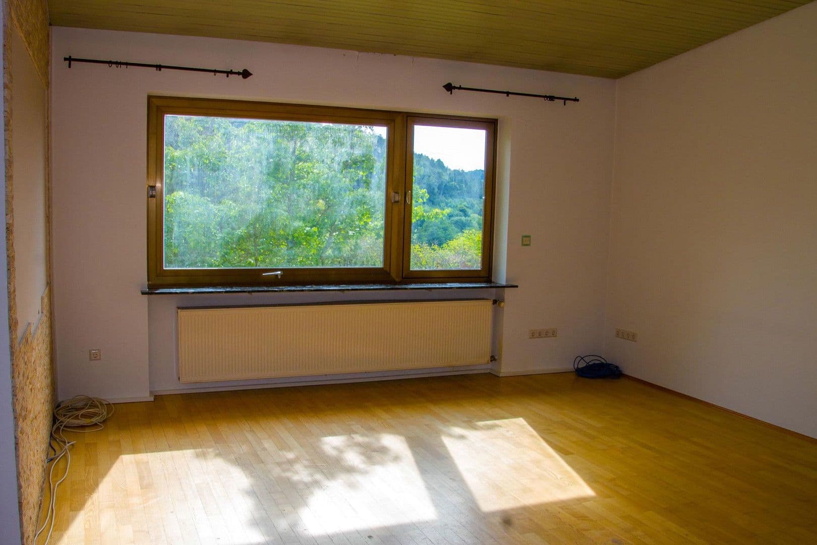 Prodej domu 302 m², pozemek 1.180 m², Nittendorf, Bavorsko Prodej domu 302 m², pozemek 1.180 m², Nittendorf, Bavorsko