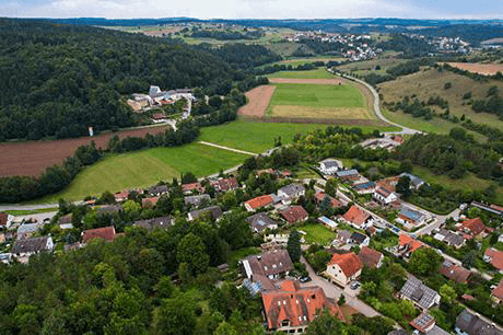 Prodej domu 302 m², pozemek 1.180 m², Nittendorf, Bavorsko Prodej domu 302 m², pozemek 1.180 m², Nittendorf, Bavorsko