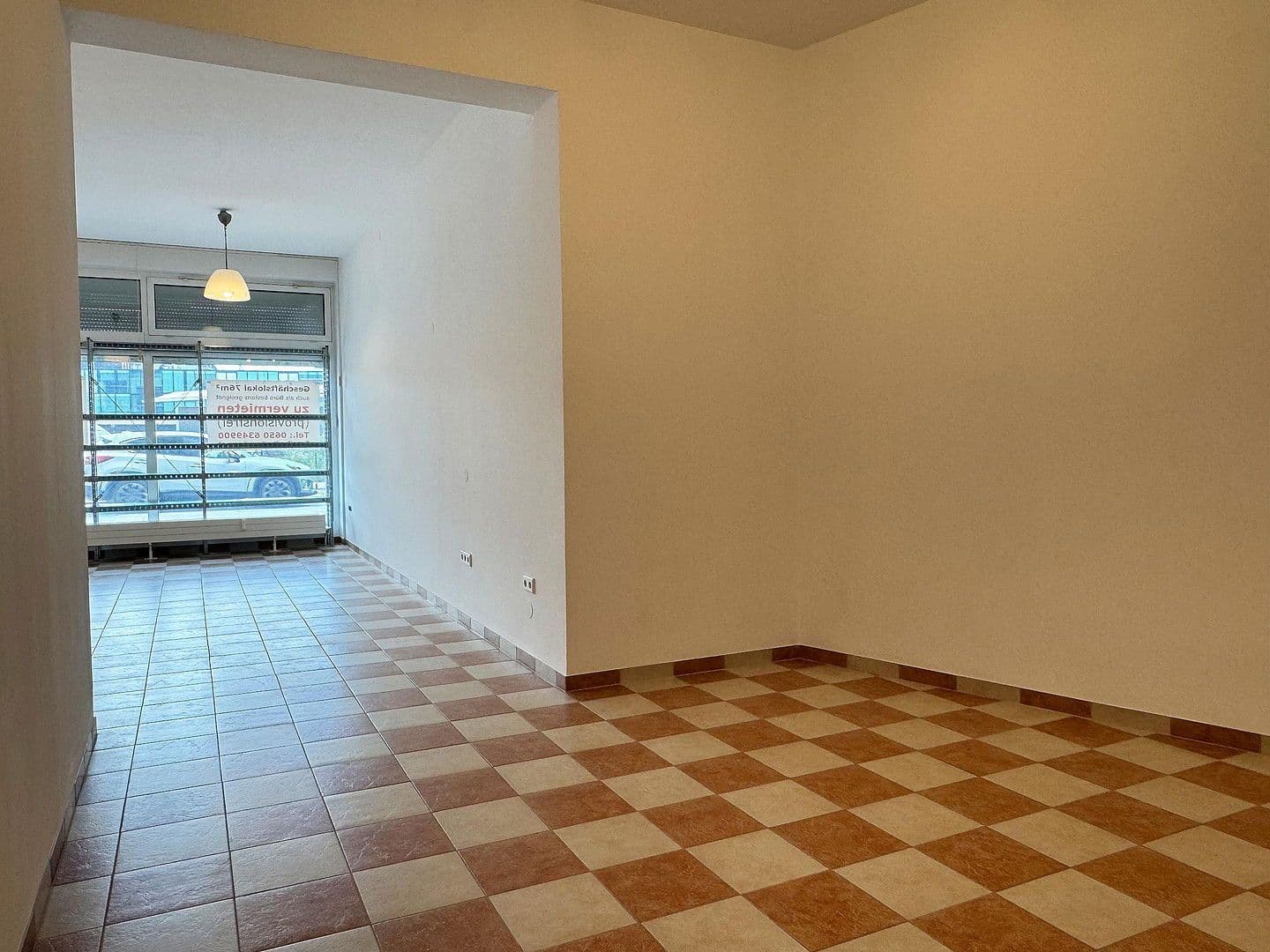 Pronájem nebytového prostoru 76 m², Weiserstraße 28, Salzburg, Salcbursko Pronájem nebytového prostoru 76 m², Weiserstraße 28, Salzburg, Salcbursko