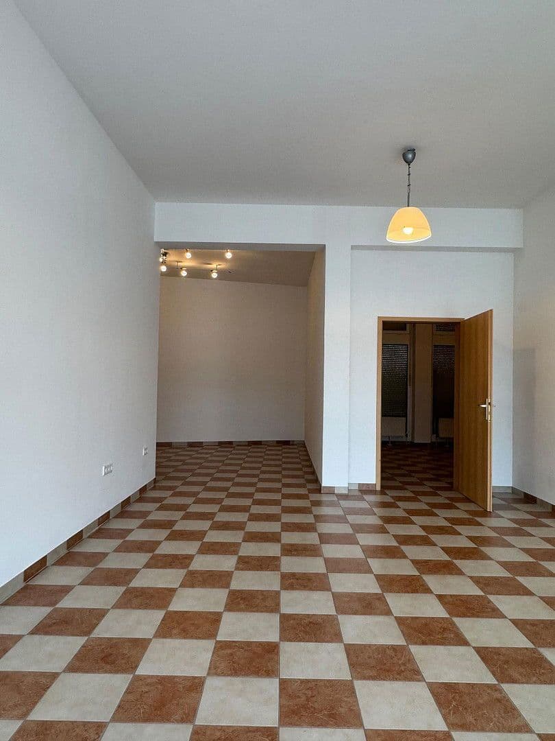 Pronájem nebytového prostoru 76 m², Weiserstraße 28, Salzburg, Salcbursko Pronájem nebytového prostoru 76 m², Weiserstraße 28, Salzburg, Salcbursko