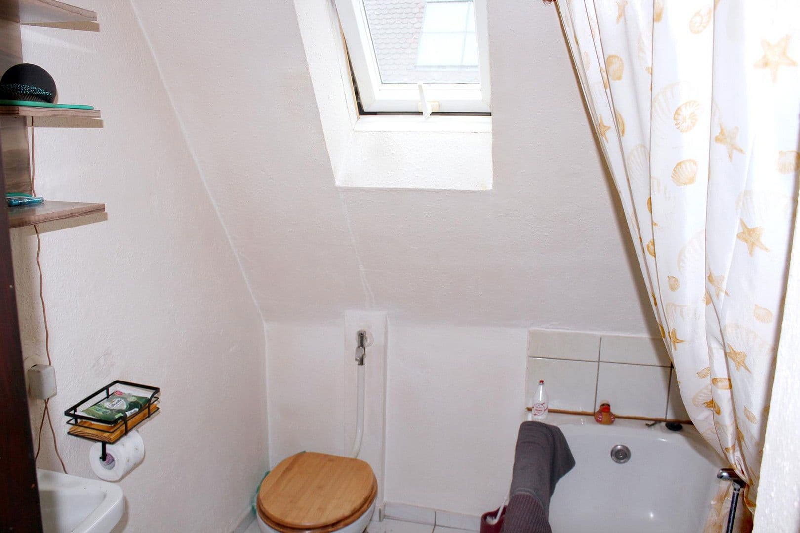 Prodej domu 92 m², pozemek 353 m², Hersbruck, Bavorsko Prodej domu 92 m², pozemek 353 m², Hersbruck, Bavorsko