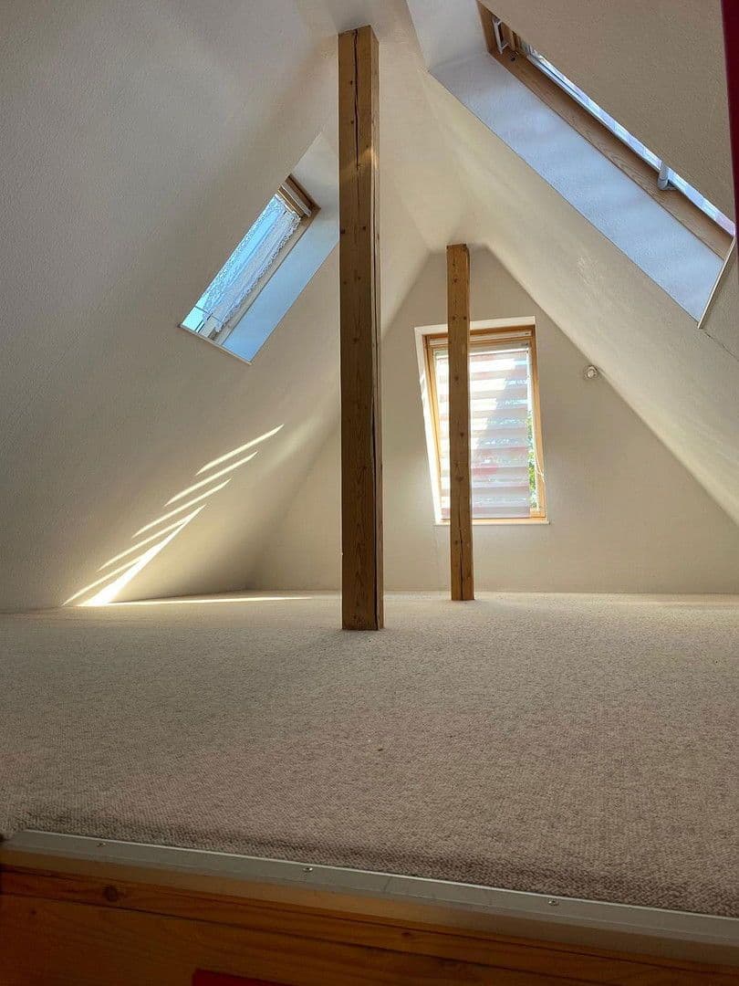 Prodej domu 200 m², pozemek 1.000 m², Chemnitz, Sasko Prodej domu 200 m², pozemek 1.000 m², Chemnitz, Sasko