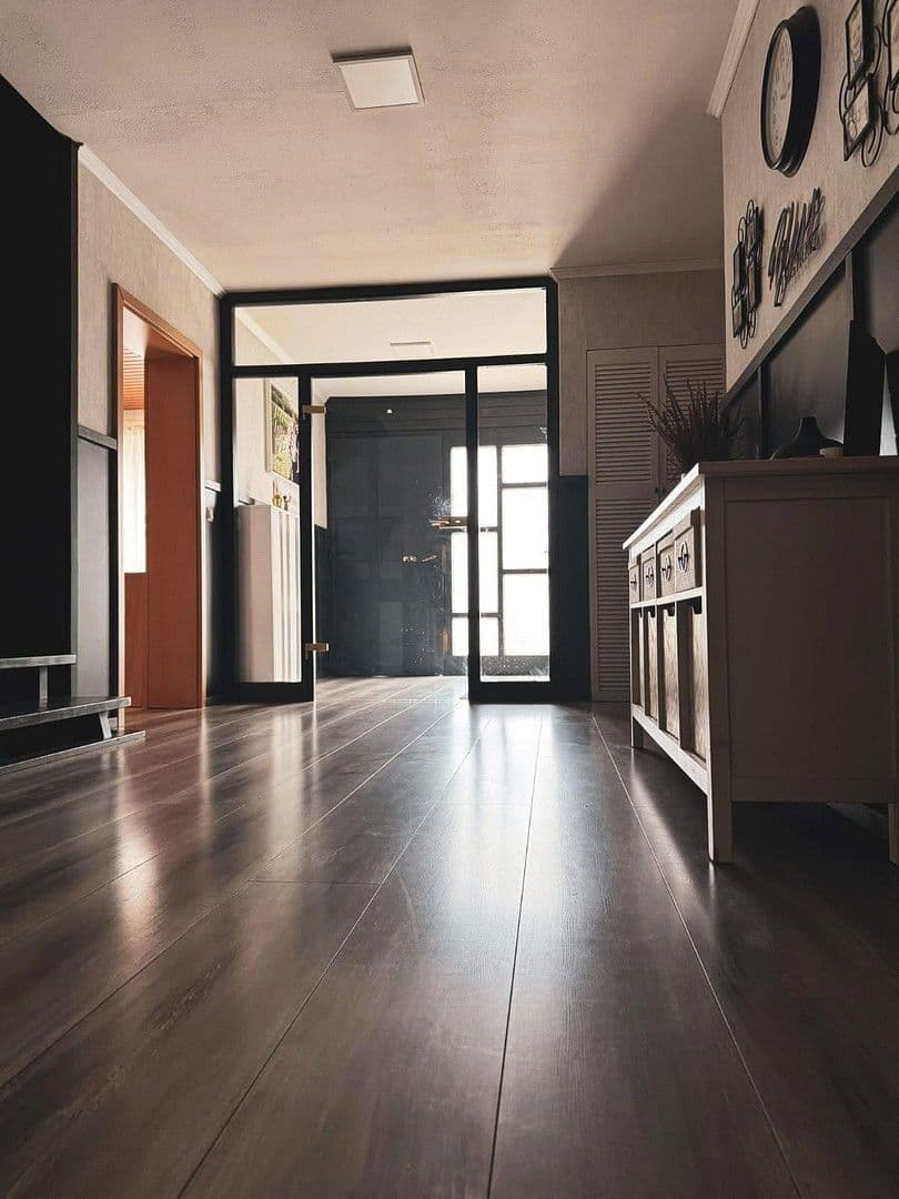 Prodej domu 297 m², pozemek 720 m², Am Mühlhebel 9, Weilerbach, Porýní-Falc Prodej domu 297 m², pozemek 720 m², Am Mühlhebel 9, Weilerbach, Porýní-Falc