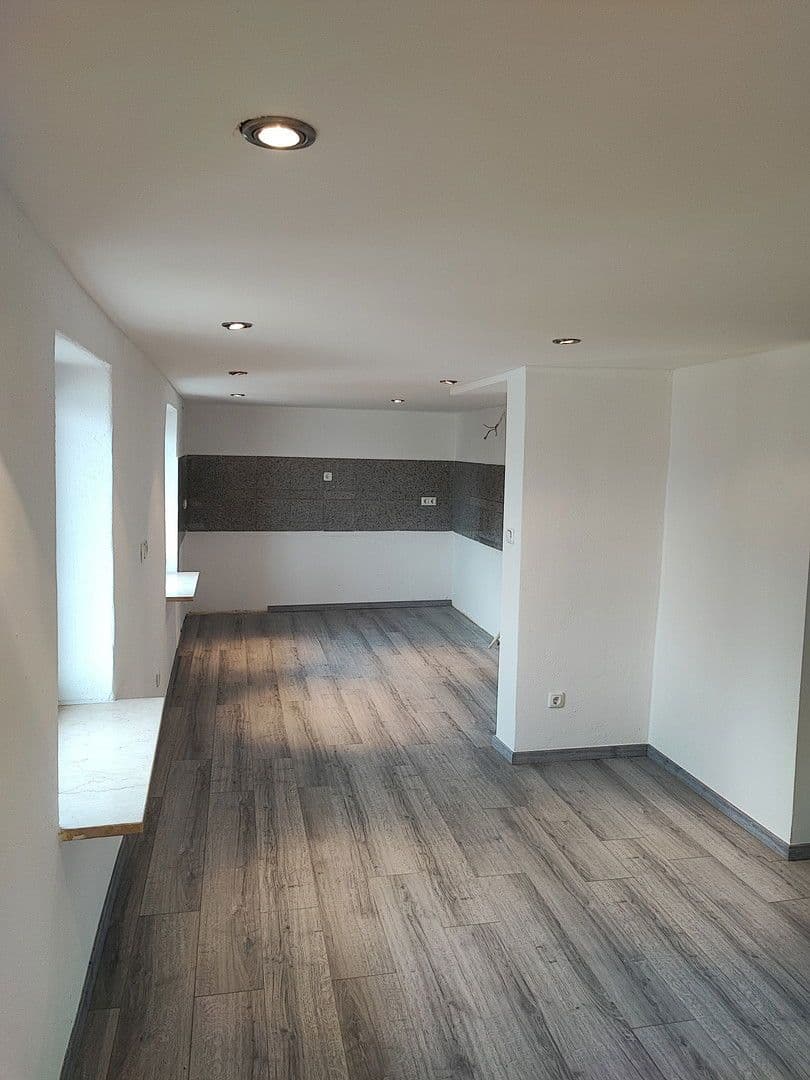 Prodej domu 157 m², pozemek 304 m², Dingolfing, Bavorsko Prodej domu 157 m², pozemek 304 m², Dingolfing, Bavorsko