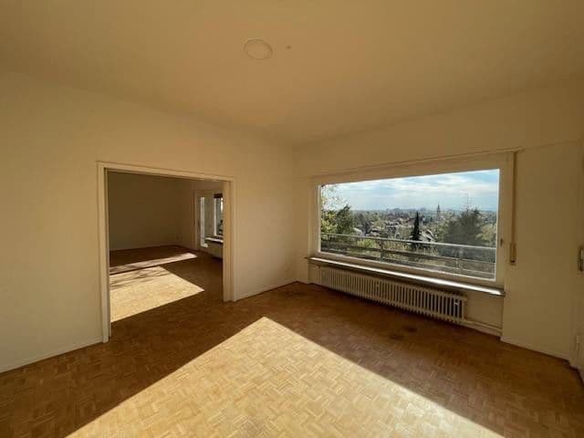 Pronájem bytu 4+1 165 m², Heidelberg, Bádensko-Württembersko Pronájem bytu 4+1 165 m², Heidelberg, Bádensko-Württembersko