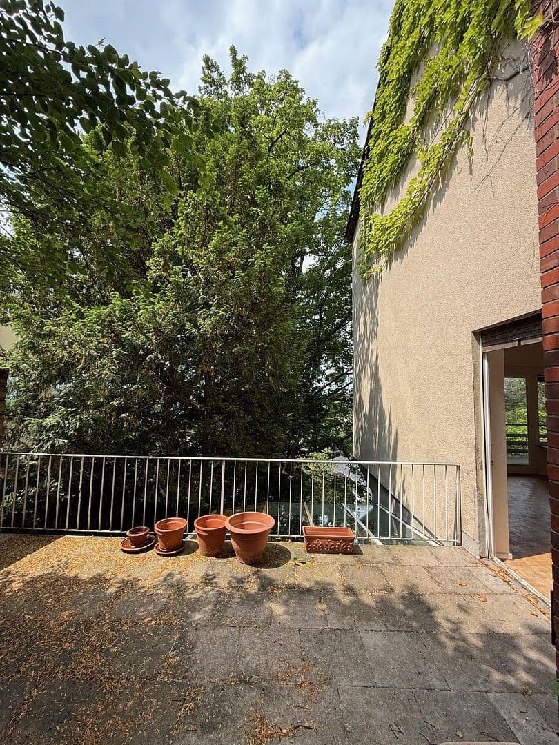 Pronájem bytu 4+1 165 m², Heidelberg, Bádensko-Württembersko Pronájem bytu 4+1 165 m², Heidelberg, Bádensko-Württembersko