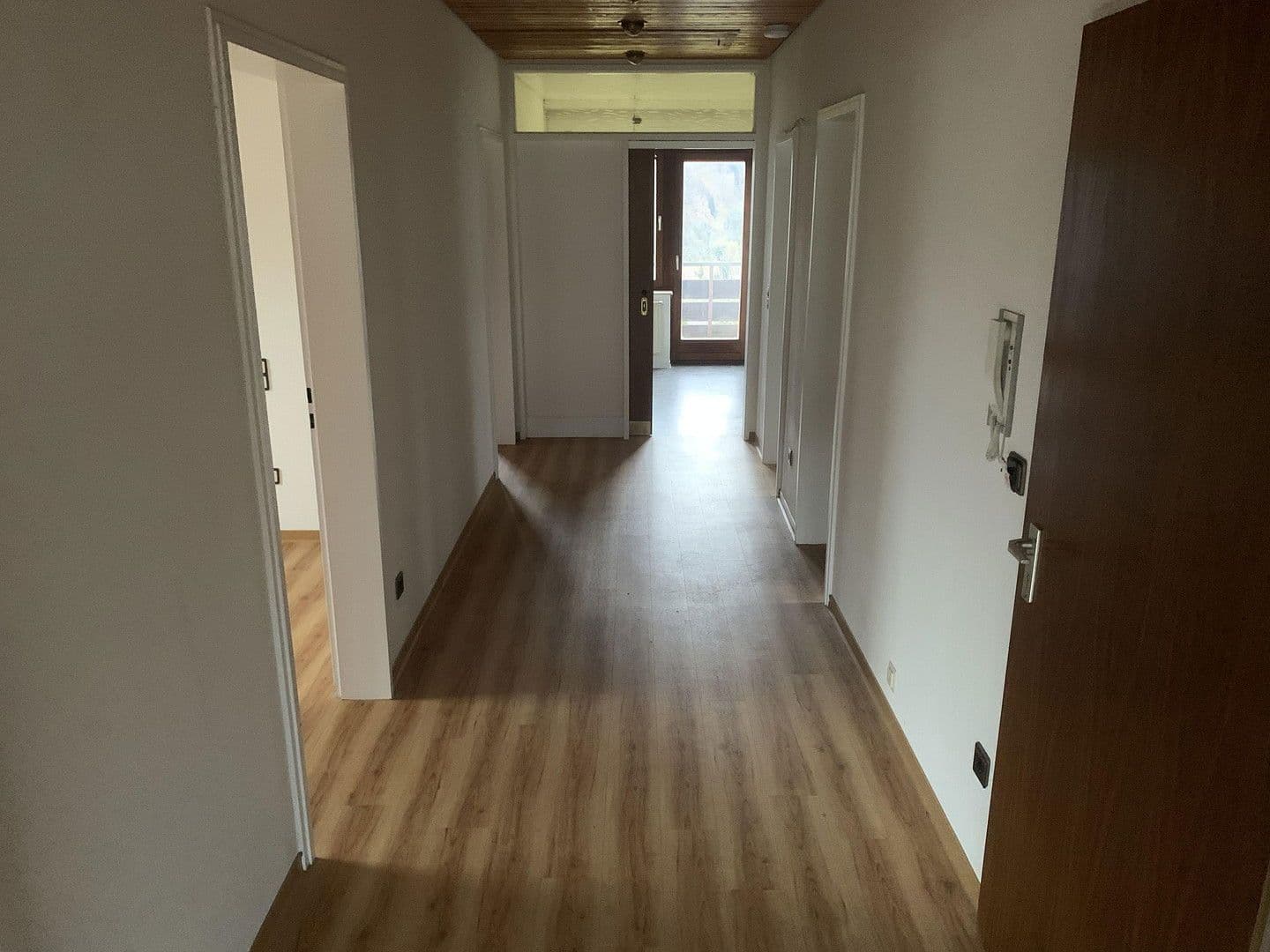 Pronájem bytu 3+kk 84 m², Pforzheim, Bádensko-Württembersko Pronájem bytu 3+kk 84 m², Pforzheim, Bádensko-Württembersko