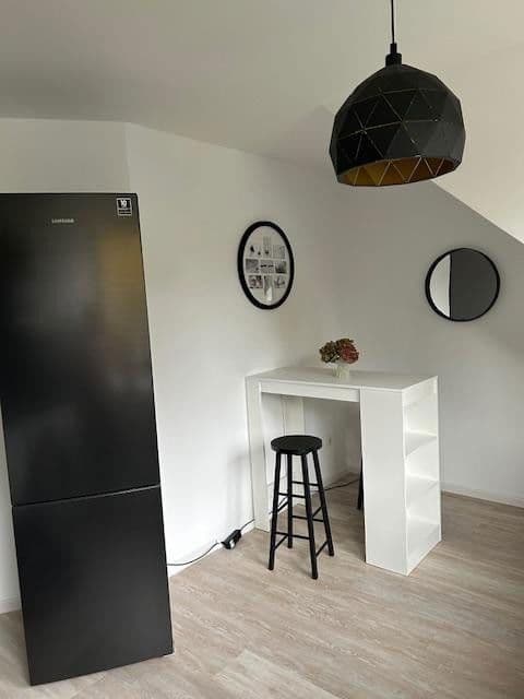 Pronájem bytu 2+1 85 m², Neuss, Severní Porýní-Vestfálsko Pronájem bytu 2+1 85 m², Neuss, Severní Porýní-Vestfálsko