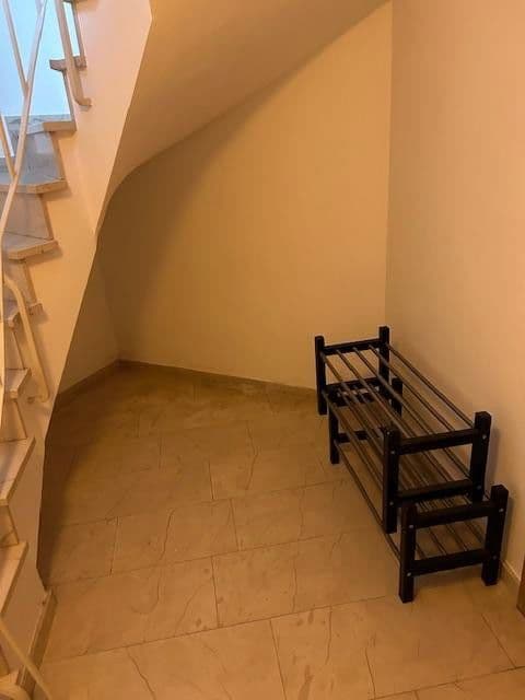 Pronájem bytu 2+1 85 m², Neuss, Severní Porýní-Vestfálsko Pronájem bytu 2+1 85 m², Neuss, Severní Porýní-Vestfálsko