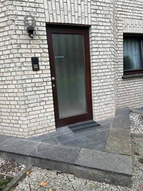 Pronájem bytu 2+1 85 m², Neuss, Severní Porýní-Vestfálsko Pronájem bytu 2+1 85 m², Neuss, Severní Porýní-Vestfálsko