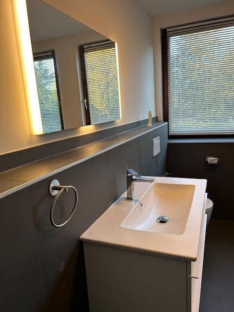 Pronájem bytu 2+1 85 m², Neuss, Severní Porýní-Vestfálsko Pronájem bytu 2+1 85 m², Neuss, Severní Porýní-Vestfálsko