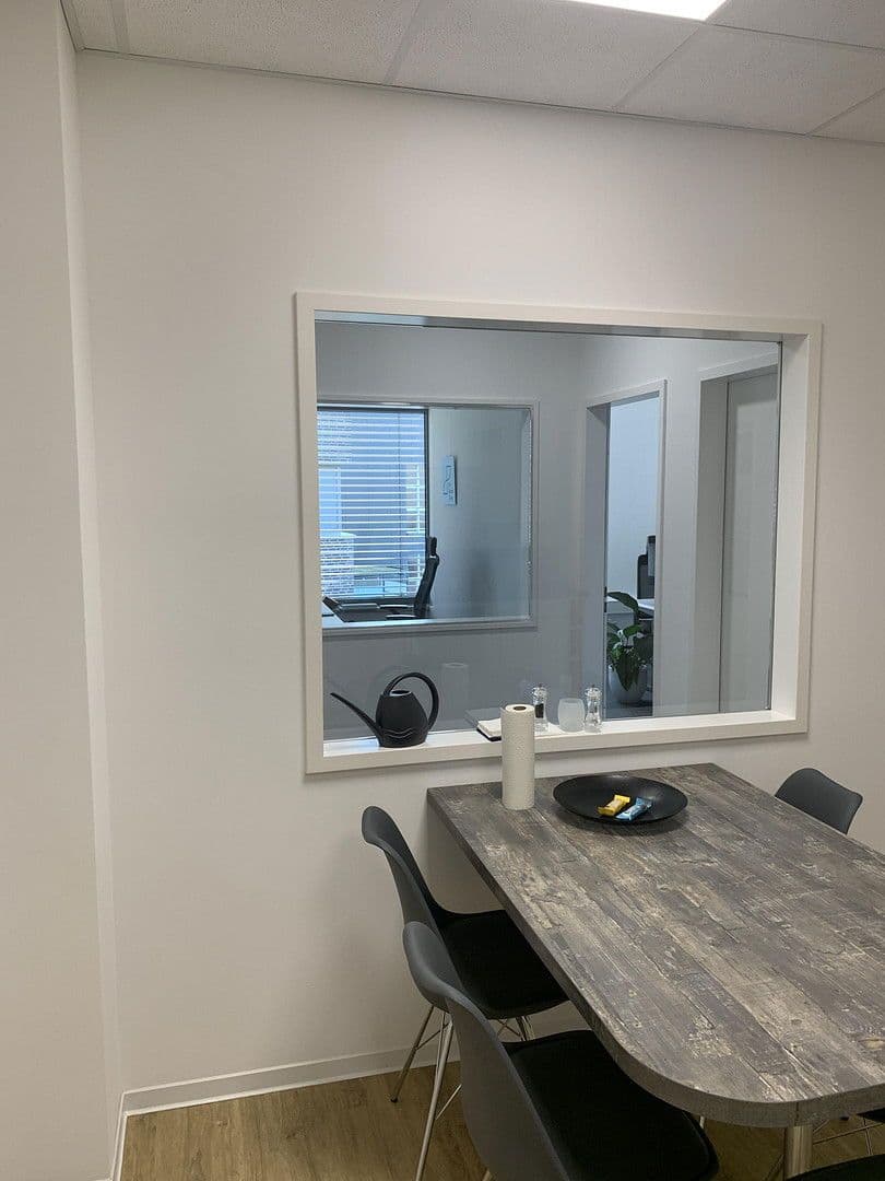 Pronájem kanceláře 185 m², Hamburg, Hamburg Pronájem kanceláře 185 m², Hamburg, Hamburg