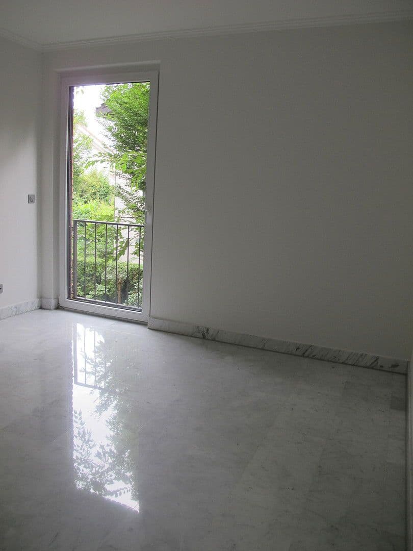 Pronájem bytu 3+1 90 m², Hemer, Severní Porýní-Vestfálsko Pronájem bytu 3+1 90 m², Hemer, Severní Porýní-Vestfálsko