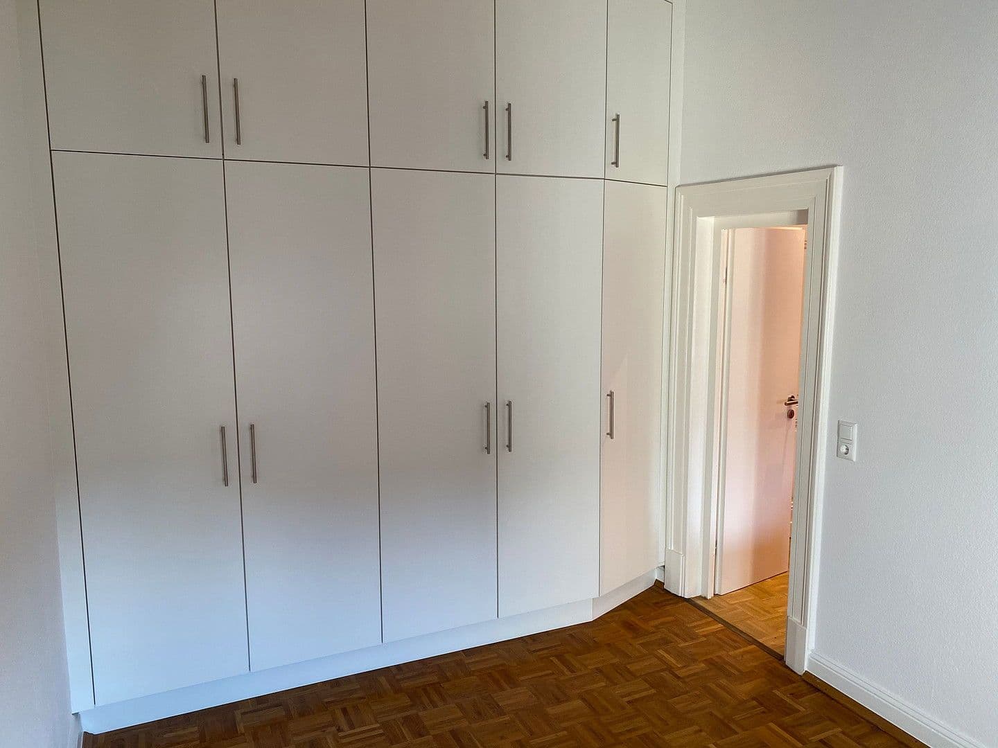 Pronájem bytu 2+1 64 m², Brühl, Severní Porýní-Vestfálsko Pronájem bytu 2+1 64 m², Brühl, Severní Porýní-Vestfálsko