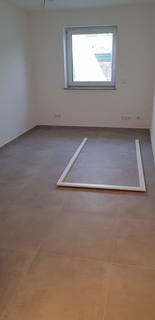 Pronájem bytu 4+1 100 m², Gartenstraße 20, Bad Rappenau, Bádensko-Württembersko Pronájem bytu 4+1 100 m², Gartenstraße 20, Bad Rappenau, Bádensko-Württembersko