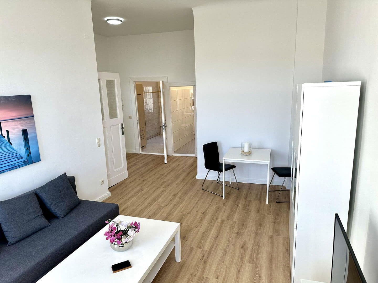 Pronájem bytu 1+kk 45 m², Friedrichsruher Str. 3, Berlin, Berlín Pronájem bytu 1+kk 45 m², Friedrichsruher Str. 3, Berlin, Berlín