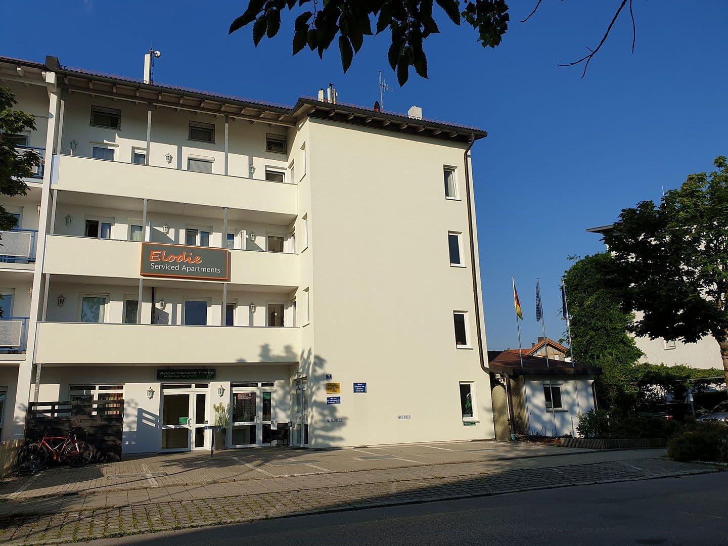 Pronájem bytu 1+1 17 m², Baldhamer Straße 72, Vaterstetten, Bavorsko Pronájem bytu 1+1 17 m², Baldhamer Straße 72, Vaterstetten, Bavorsko