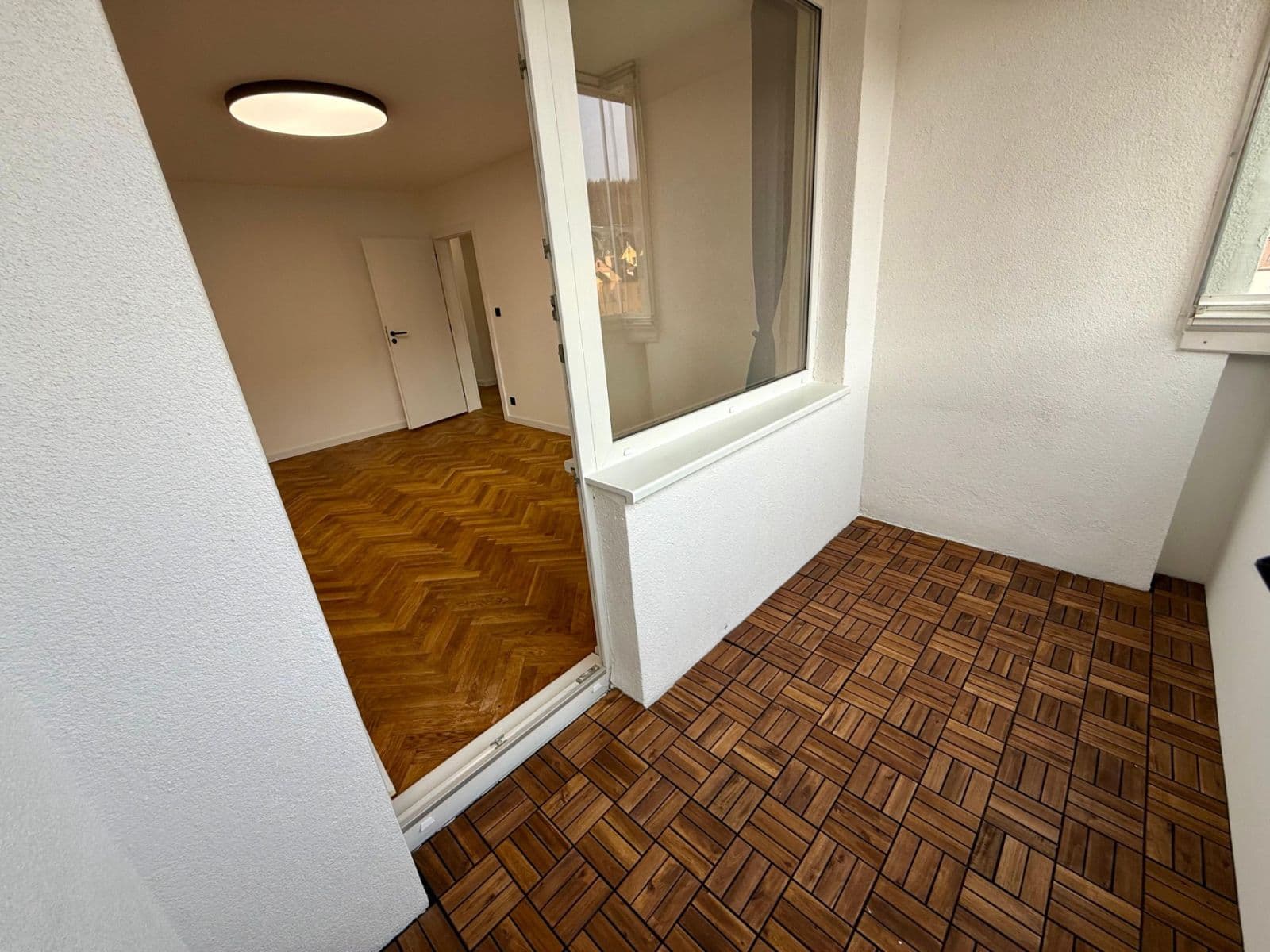 Prodej bytu 4+1 77 m², Modenská, Karlovy Vary, Karlovarský kraj Prodej bytu 4+1 77 m², Modenská, Karlovy Vary, Karlovarský kraj