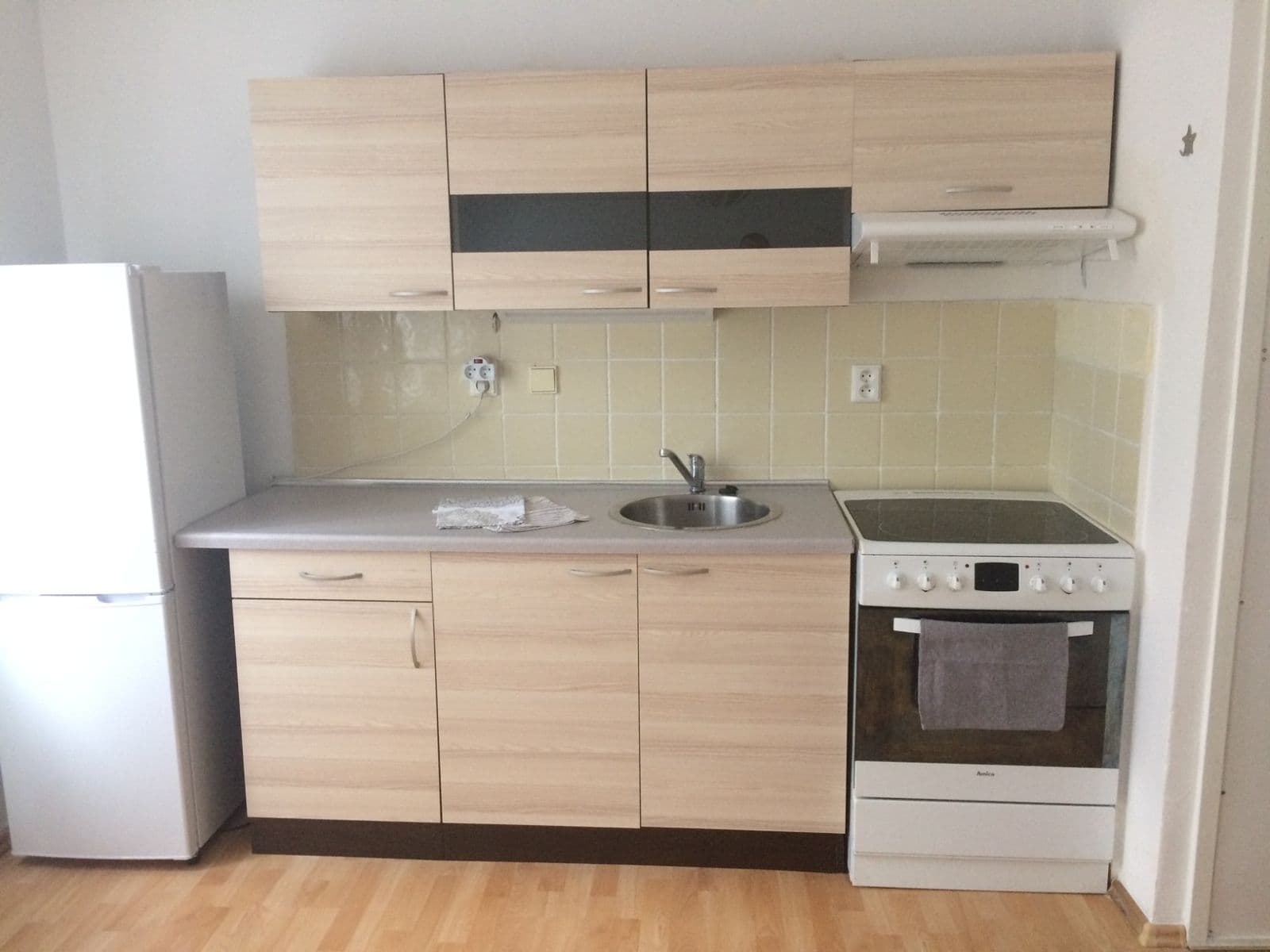 Prodej bytu 1+kk 25 m², Místecká, Praha, Praha Prodej bytu 1+kk 25 m², Místecká, Praha, Praha
