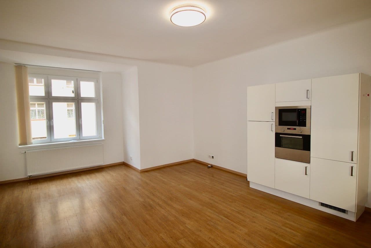 Pronájem bytu 3+kk 93 m², Písecká, Praha, Praha Pronájem bytu 3+kk 93 m², Písecká, Praha, Praha