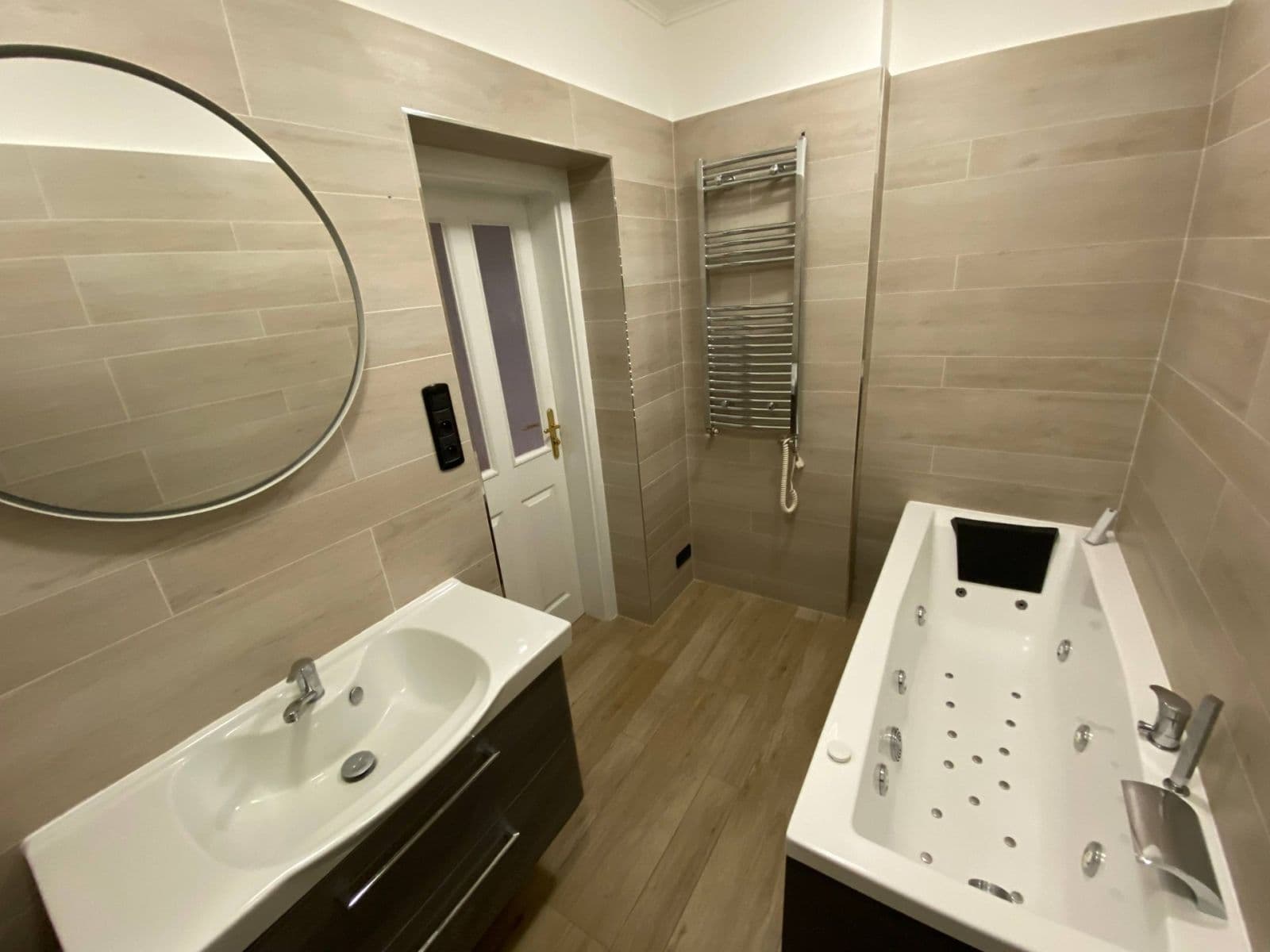 Pronájem bytu 2+1 58 m², Plzeňská, Praha, Praha Pronájem bytu 2+1 58 m², Plzeňská, Praha, Praha