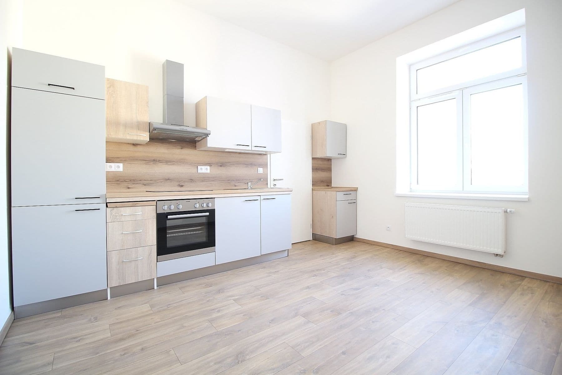 Pronájem bytu 2+kk 58 m², S. K. Neumanna, Kralupy nad Vltavou, Středočeský kraj Pronájem bytu 2+kk 58 m², S. K. Neumanna, Kralupy nad Vltavou, Středočeský kraj