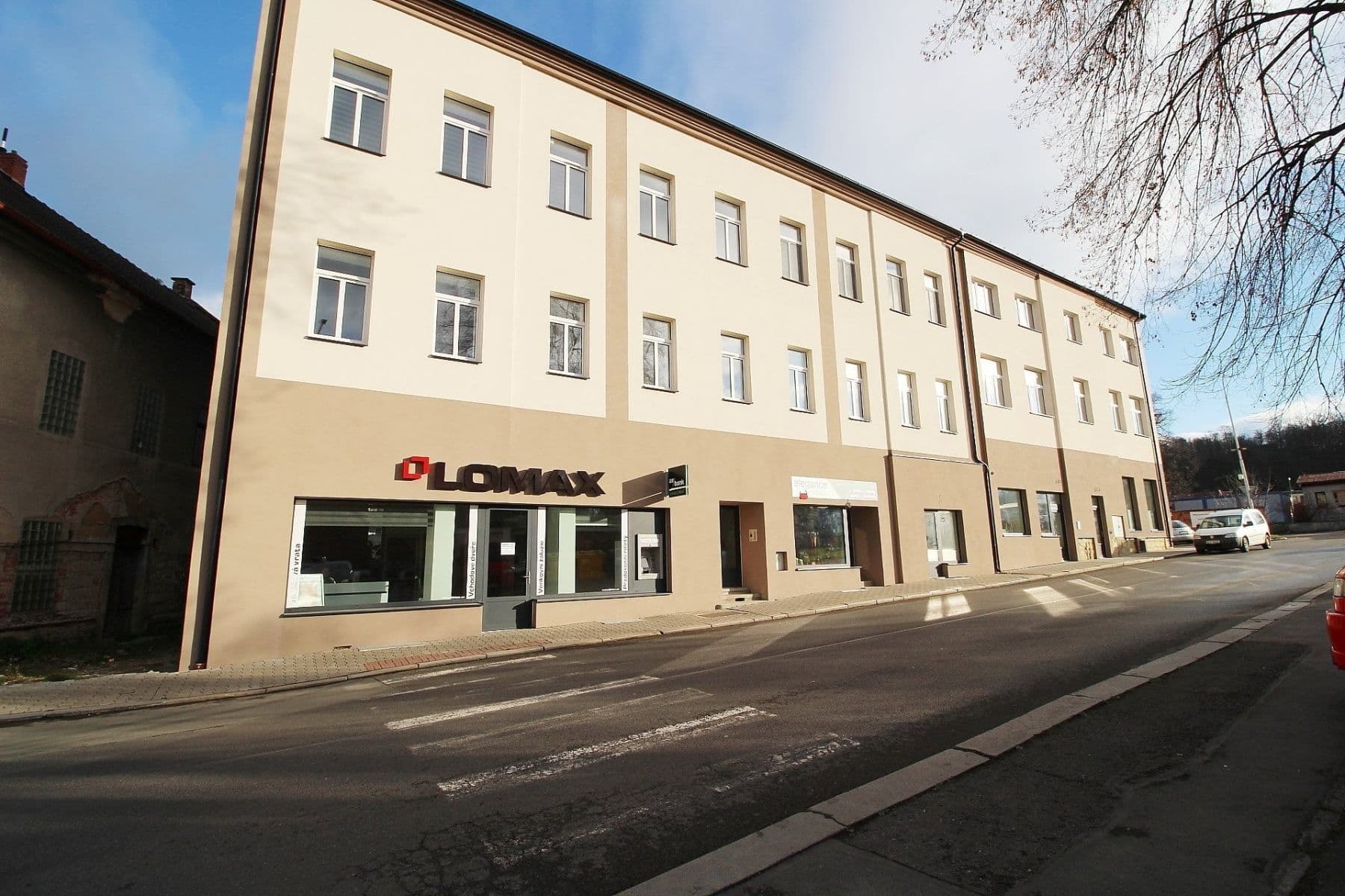 Pronájem bytu 2+kk 58 m², S. K. Neumanna, Kralupy nad Vltavou, Středočeský kraj Pronájem bytu 2+kk 58 m², S. K. Neumanna, Kralupy nad Vltavou, Středočeský kraj