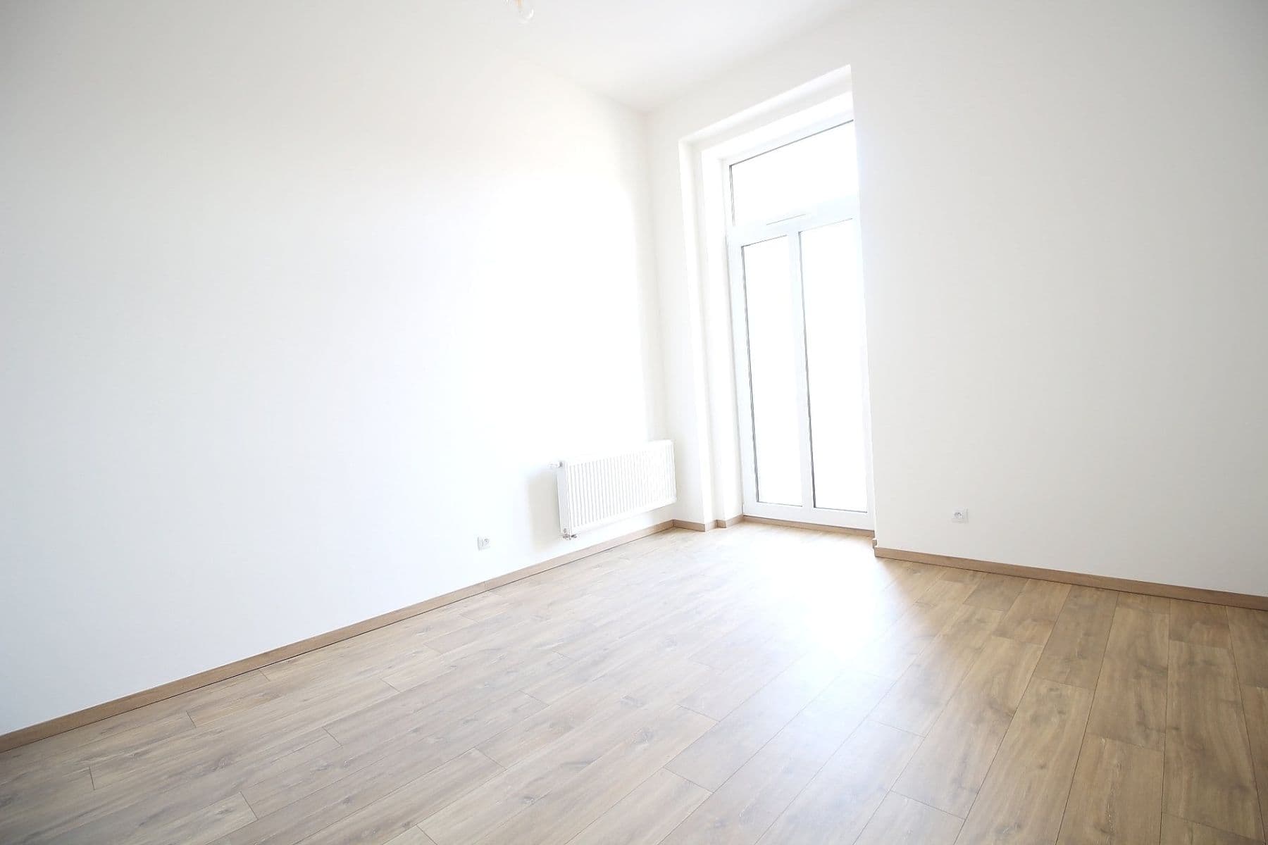 Pronájem bytu 2+kk 58 m², S. K. Neumanna, Kralupy nad Vltavou, Středočeský kraj Pronájem bytu 2+kk 58 m², S. K. Neumanna, Kralupy nad Vltavou, Středočeský kraj