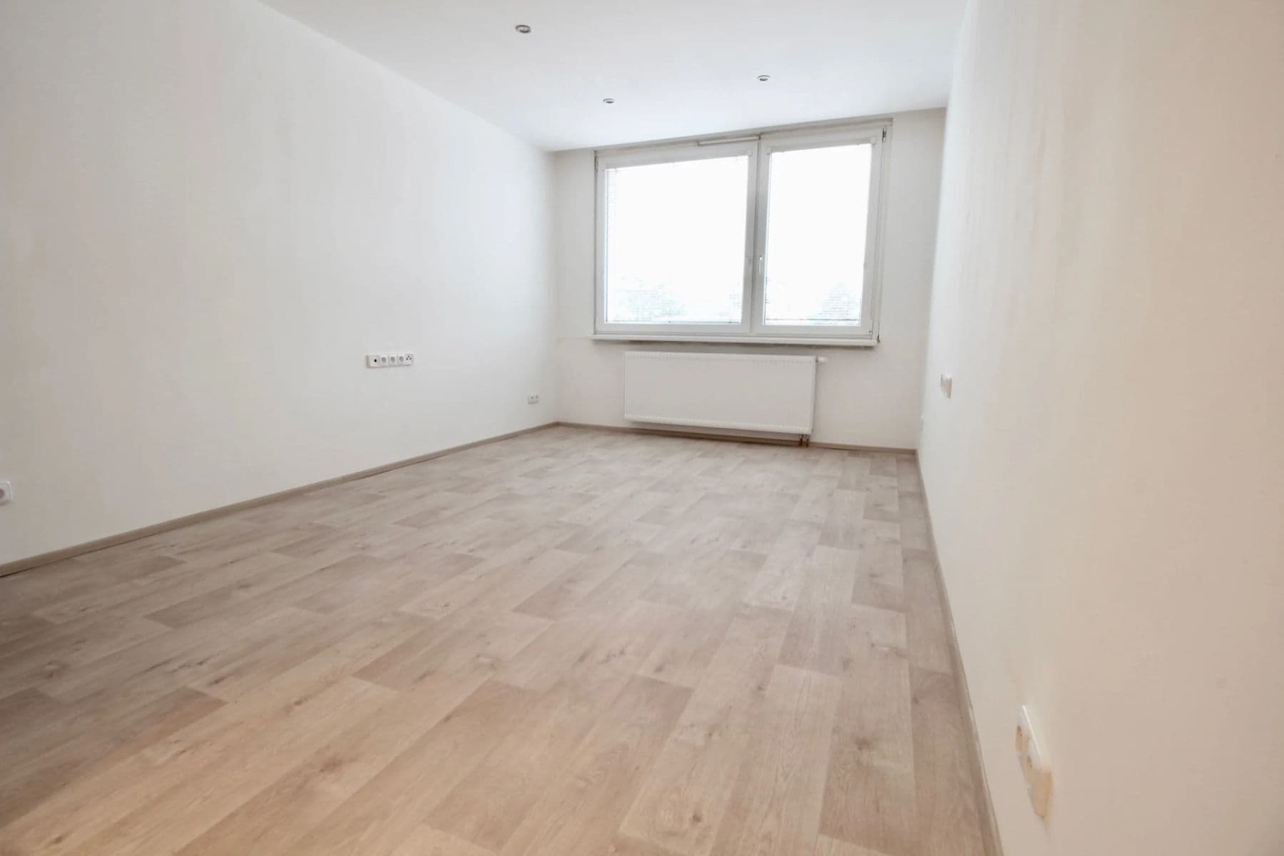 Pronájem bytu 2+kk 45 m², Marie Pujmanové, Říčany, Středočeský kraj Pronájem bytu 2+kk 45 m², Marie Pujmanové, Říčany, Středočeský kraj