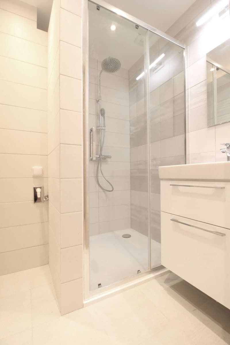 Pronájem bytu 2+kk 45 m², Marie Pujmanové, Říčany, Středočeský kraj Pronájem bytu 2+kk 45 m², Marie Pujmanové, Říčany, Středočeský kraj