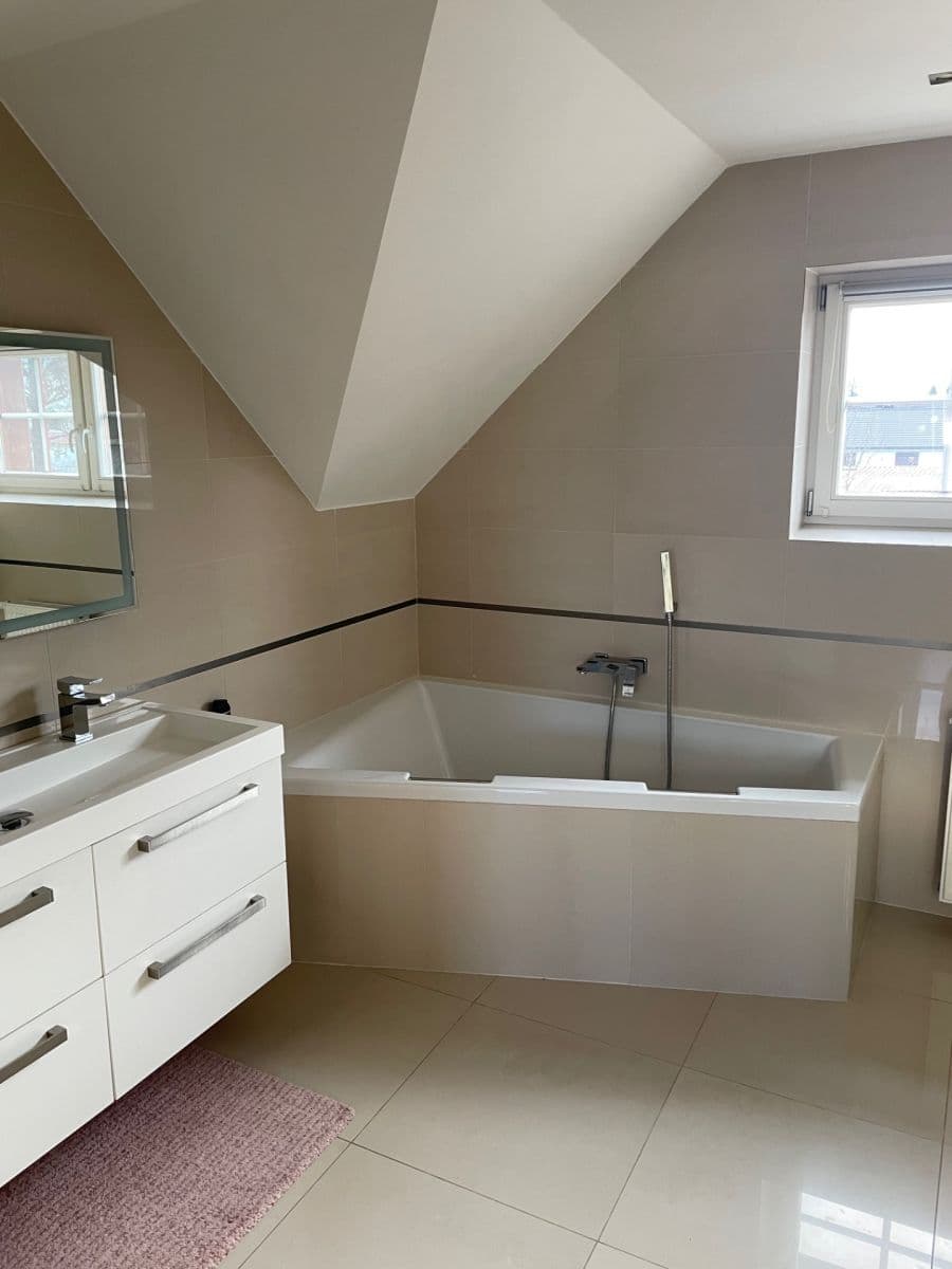 Prodej domu 120 m², pozemek 2.800 m², Havlíčkova, Javorník, Olomoucký kraj Prodej domu 120 m², pozemek 2.800 m², Havlíčkova, Javorník, Olomoucký kraj