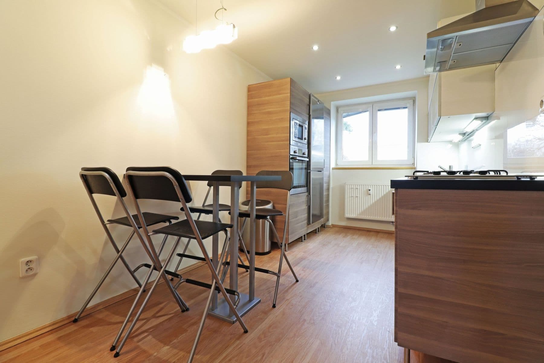 Pronájem bytu 2+kk 51 m², Unhošťská, Kladno, Středočeský kraj Pronájem bytu 2+kk 51 m², Unhošťská, Kladno, Středočeský kraj