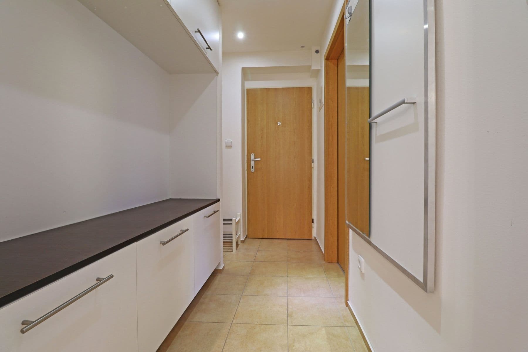 Pronájem bytu 2+kk 51 m², Unhošťská, Kladno, Středočeský kraj Pronájem bytu 2+kk 51 m², Unhošťská, Kladno, Středočeský kraj