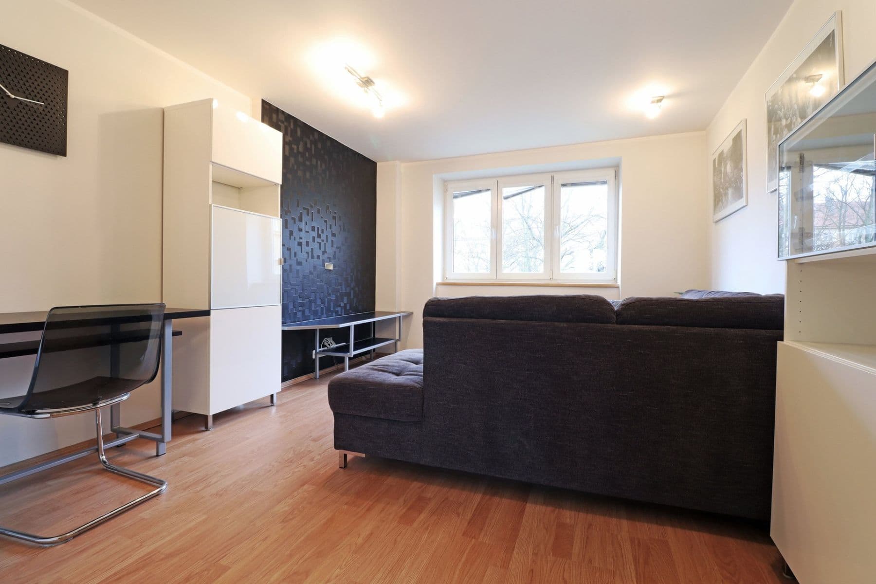 Pronájem bytu 2+kk 51 m², Unhošťská, Kladno, Středočeský kraj Pronájem bytu 2+kk 51 m², Unhošťská, Kladno, Středočeský kraj