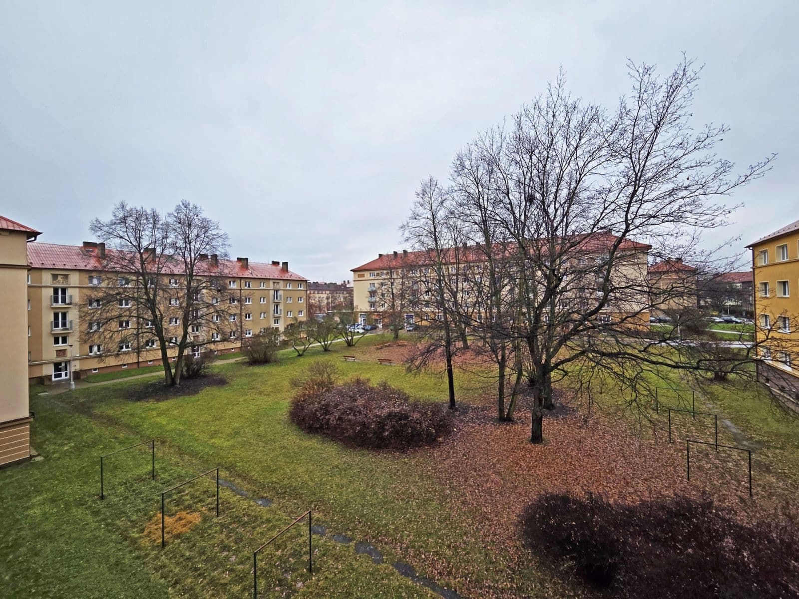 Pronájem bytu 2+kk 51 m², Unhošťská, Kladno, Středočeský kraj Pronájem bytu 2+kk 51 m², Unhošťská, Kladno, Středočeský kraj