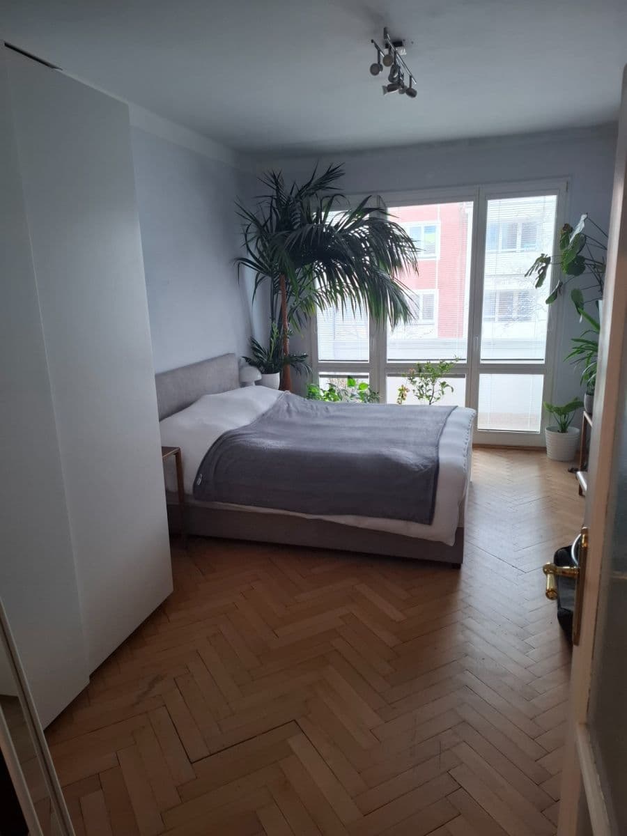 Pronájem bytu 3+1 72 m², Zelenky-Hajského, Praha, Praha Pronájem bytu 3+1 72 m², Zelenky-Hajského, Praha, Praha