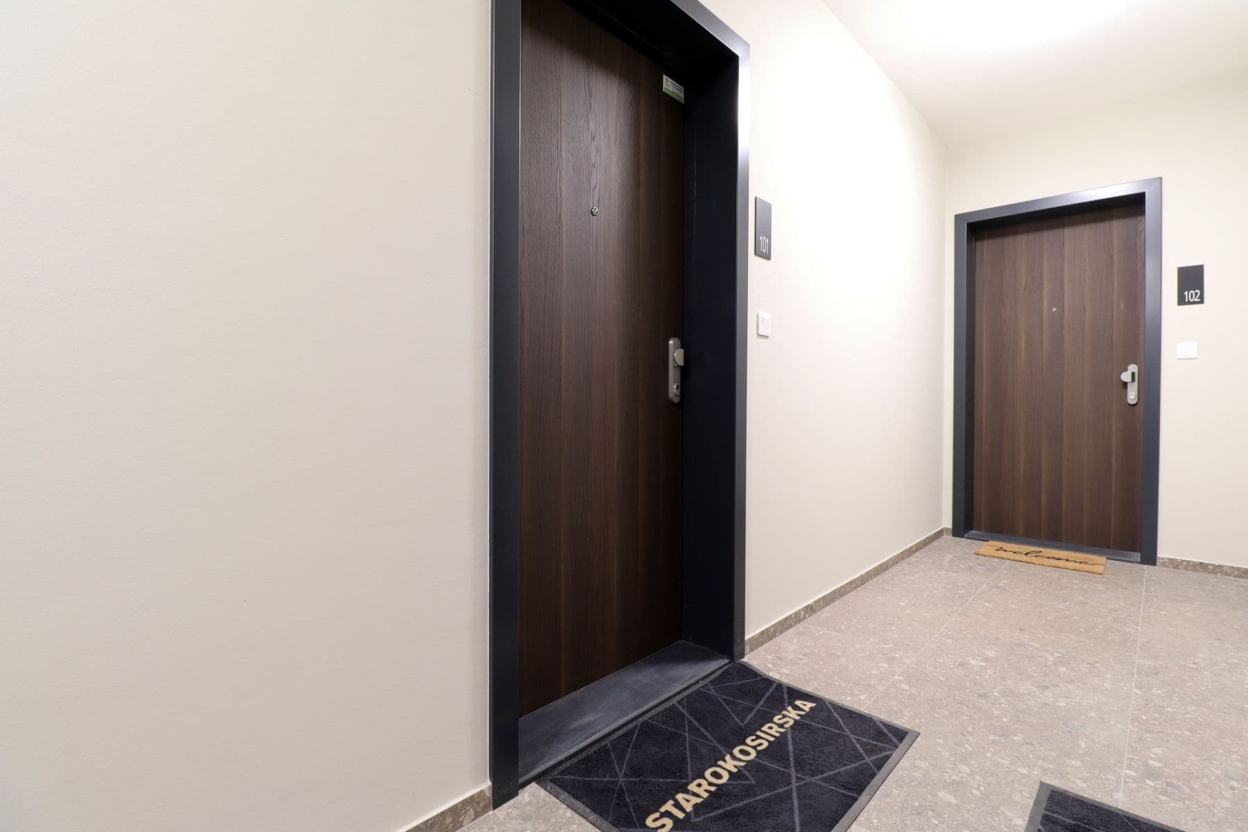 Pronájem bytu 1+kk 38 m², Starokošířská, Praha, Praha Pronájem bytu 1+kk 38 m², Starokošířská, Praha, Praha