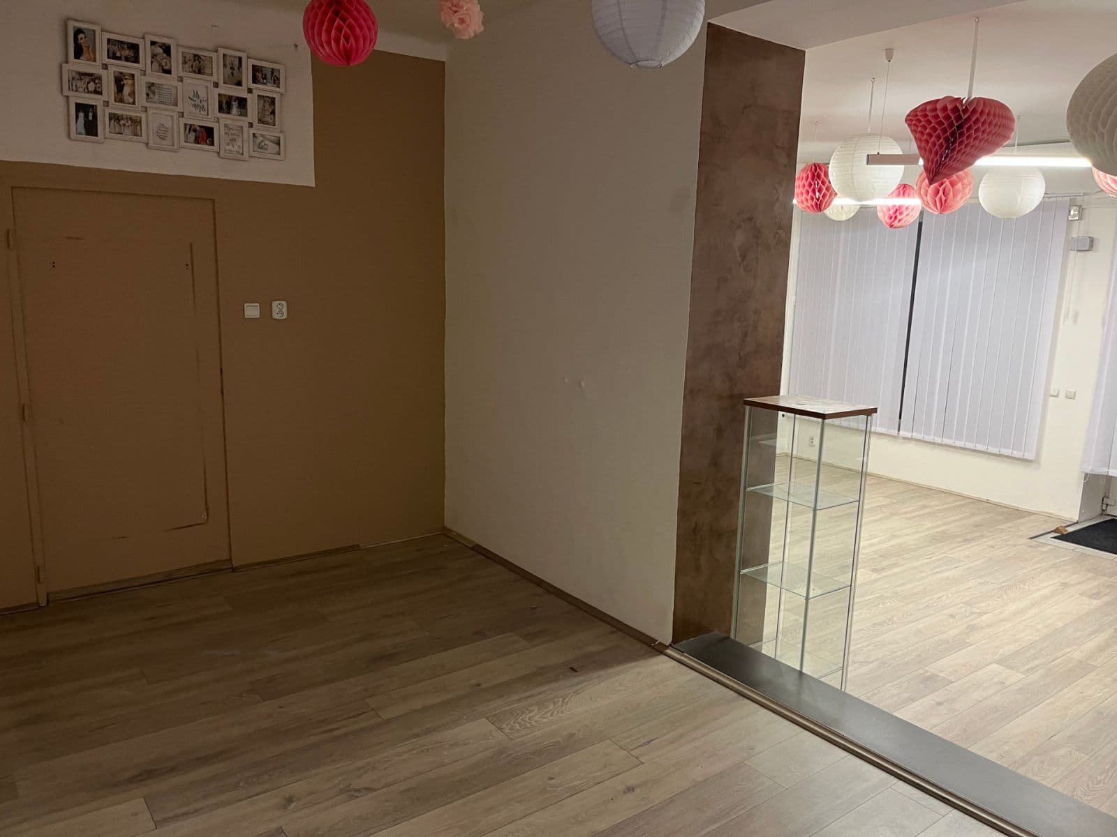 Pronájem nebytového prostoru 73 m², 5. května, Praha, Praha Pronájem nebytového prostoru 73 m², 5. května, Praha, Praha