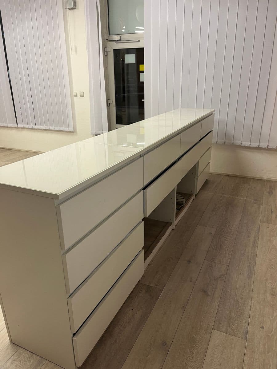 Pronájem nebytového prostoru 73 m², 5. května, Praha, Praha Pronájem nebytového prostoru 73 m², 5. května, Praha, Praha