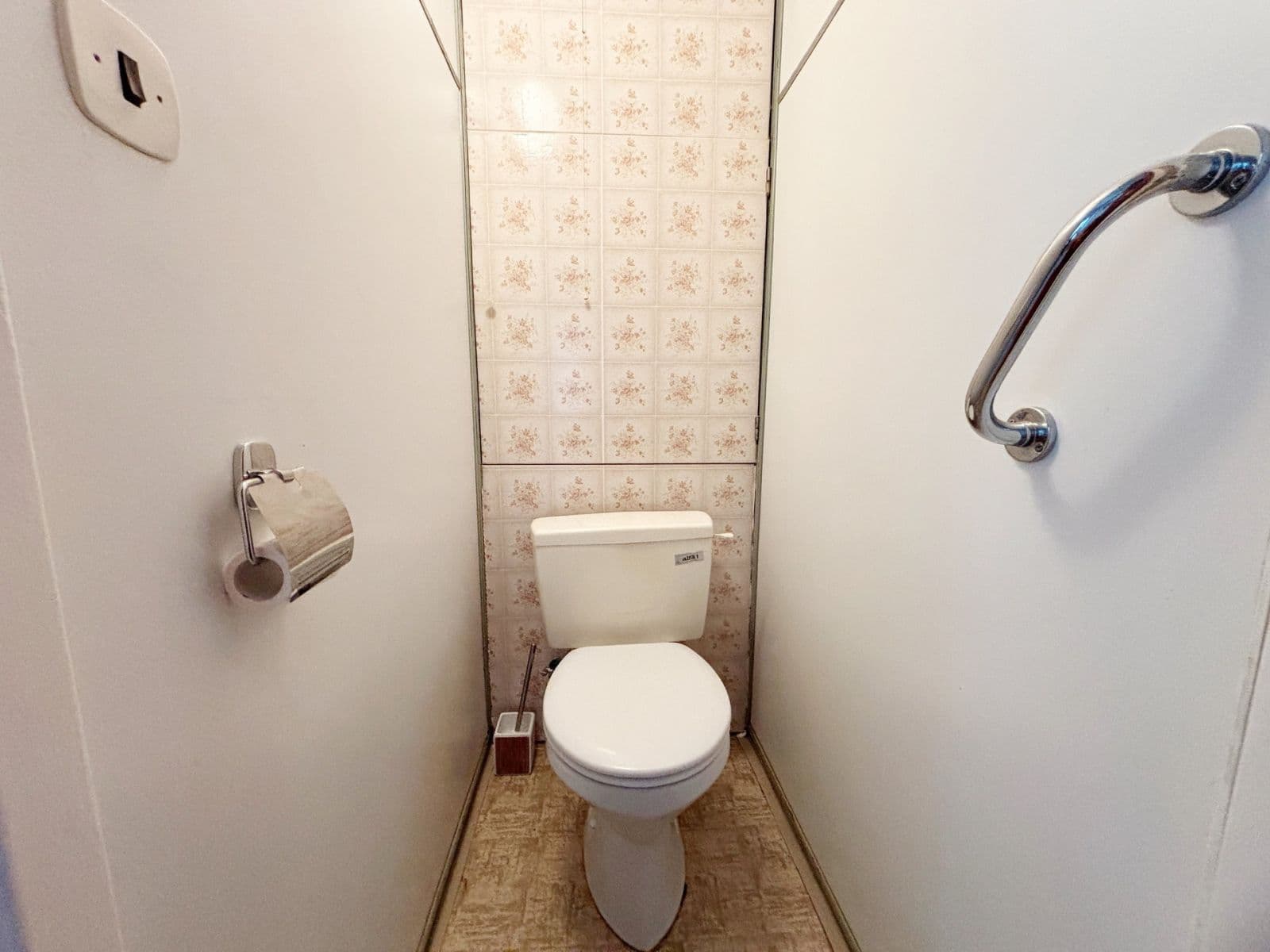 Pronájem bytu 3+1 70 m², Lešenská, Praha, Praha Pronájem bytu 3+1 70 m², Lešenská, Praha, Praha