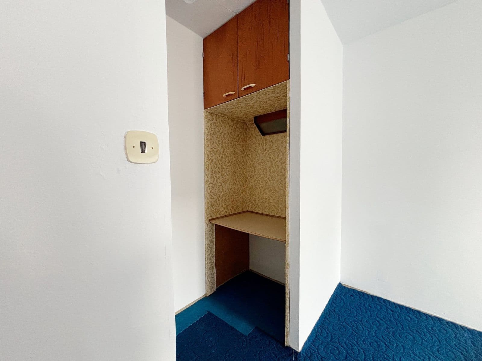 Pronájem bytu 3+1 70 m², Lešenská, Praha, Praha Pronájem bytu 3+1 70 m², Lešenská, Praha, Praha