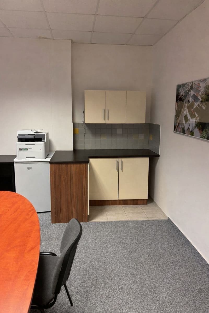 Pronájem kanceláře 32 m², Purkyňova, Brno, Jihomoravský kraj Pronájem kanceláře 32 m², Purkyňova, Brno, Jihomoravský kraj